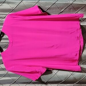 EUC- Vintage Luz Baker 100% Silk Shell w/Shoulder Pads